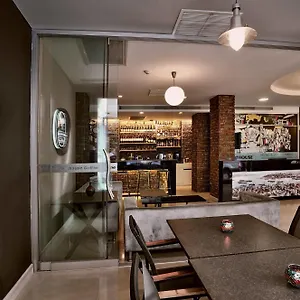3* Отель Parkhouse &